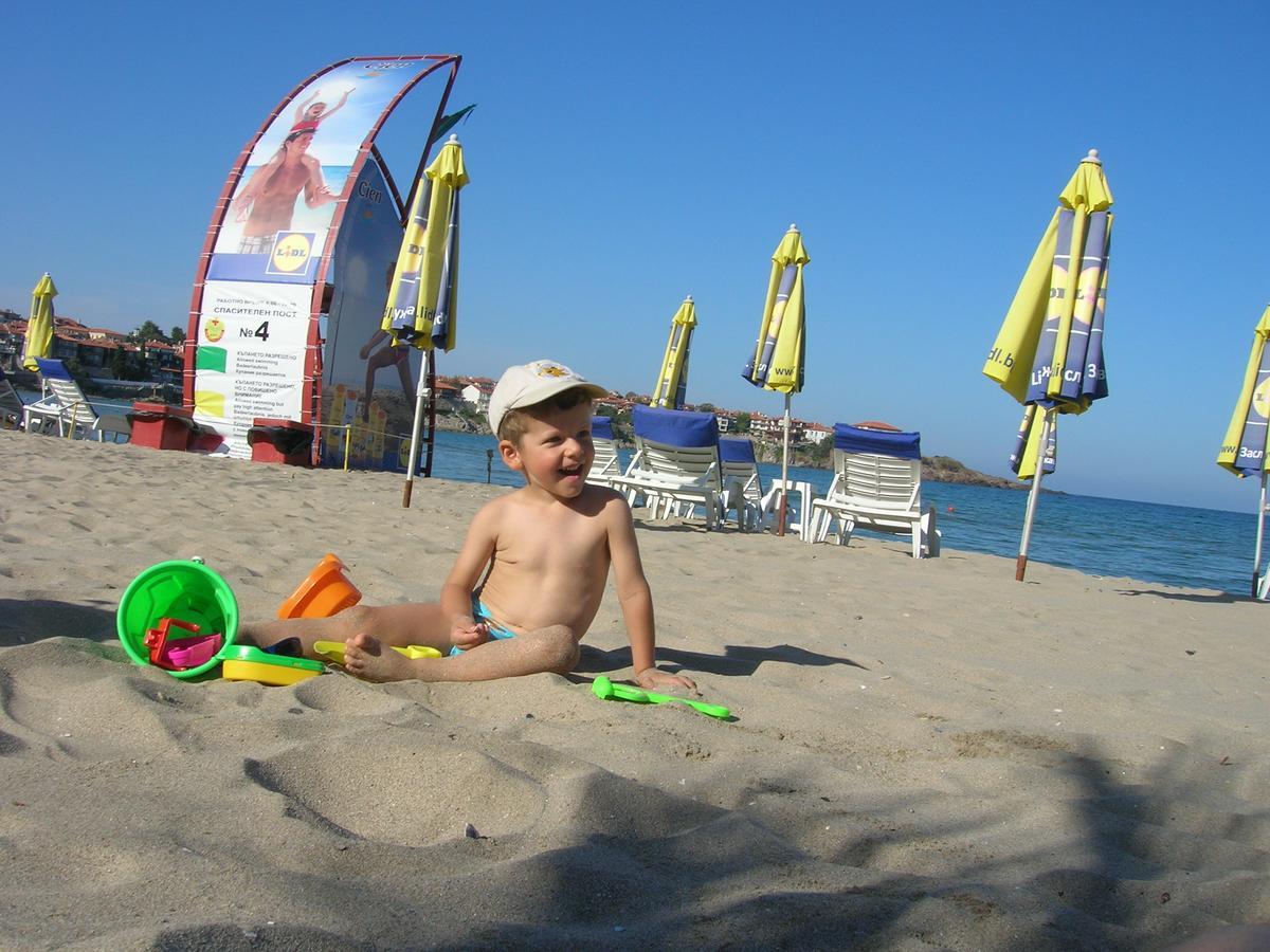 Hedi Sozopol Hotell Exteriör bild